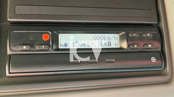 Camión Renault Kerax K480 Aljibe - N°302 - Imagen 8
